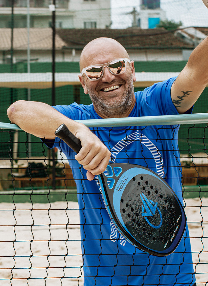 Kit Raquete Beach Tennis Total Pro + 3 Bolas + 3 Overgrips + 1 Fita + Capa - Total Beach Tennis